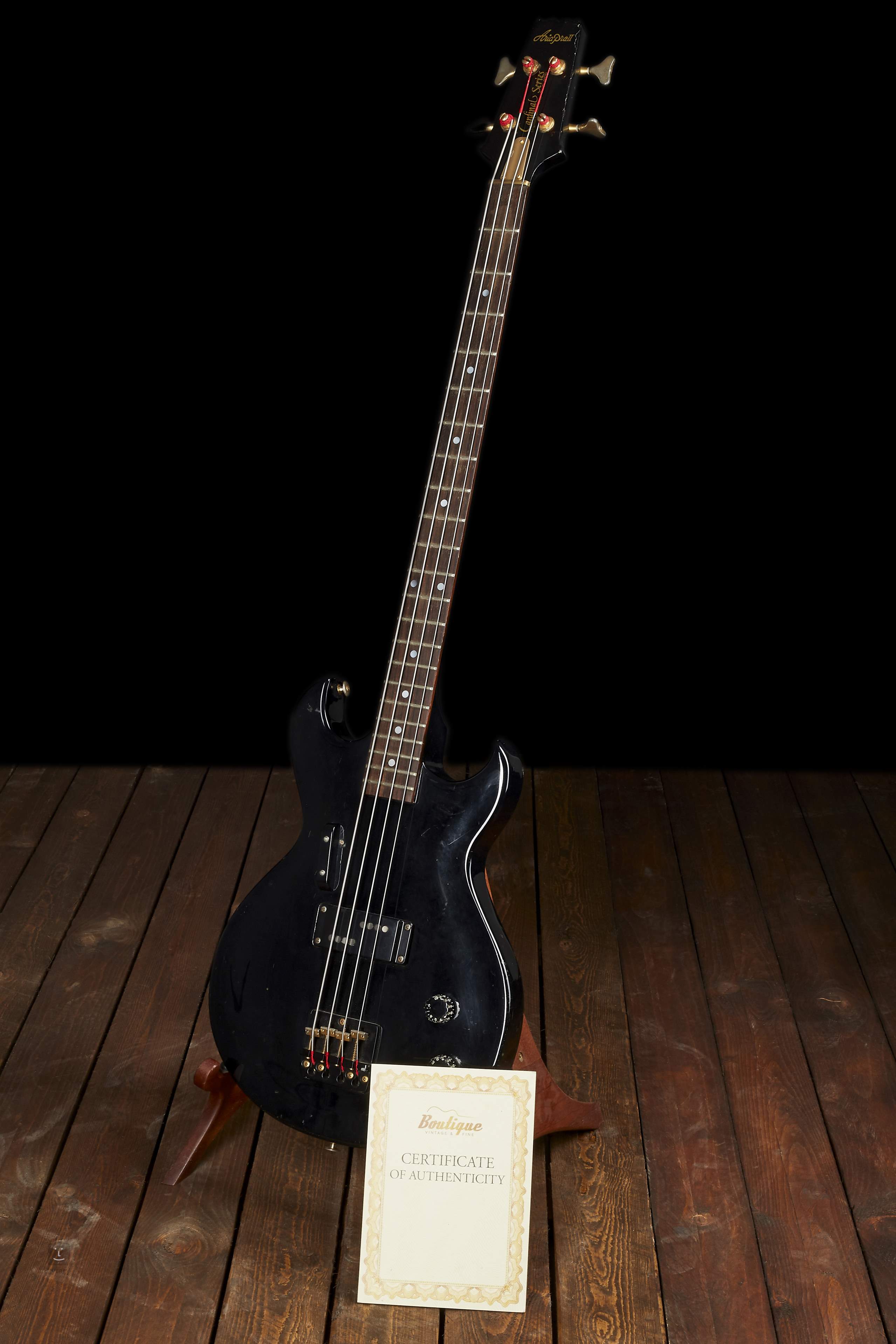 ARIA PRO 2 1982 CS450 Cardinal Series EBass Kytary.at