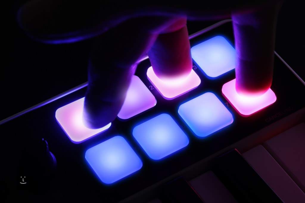 Ik Multimedia Irig Keys I O 49 Usb Midi Keyboard