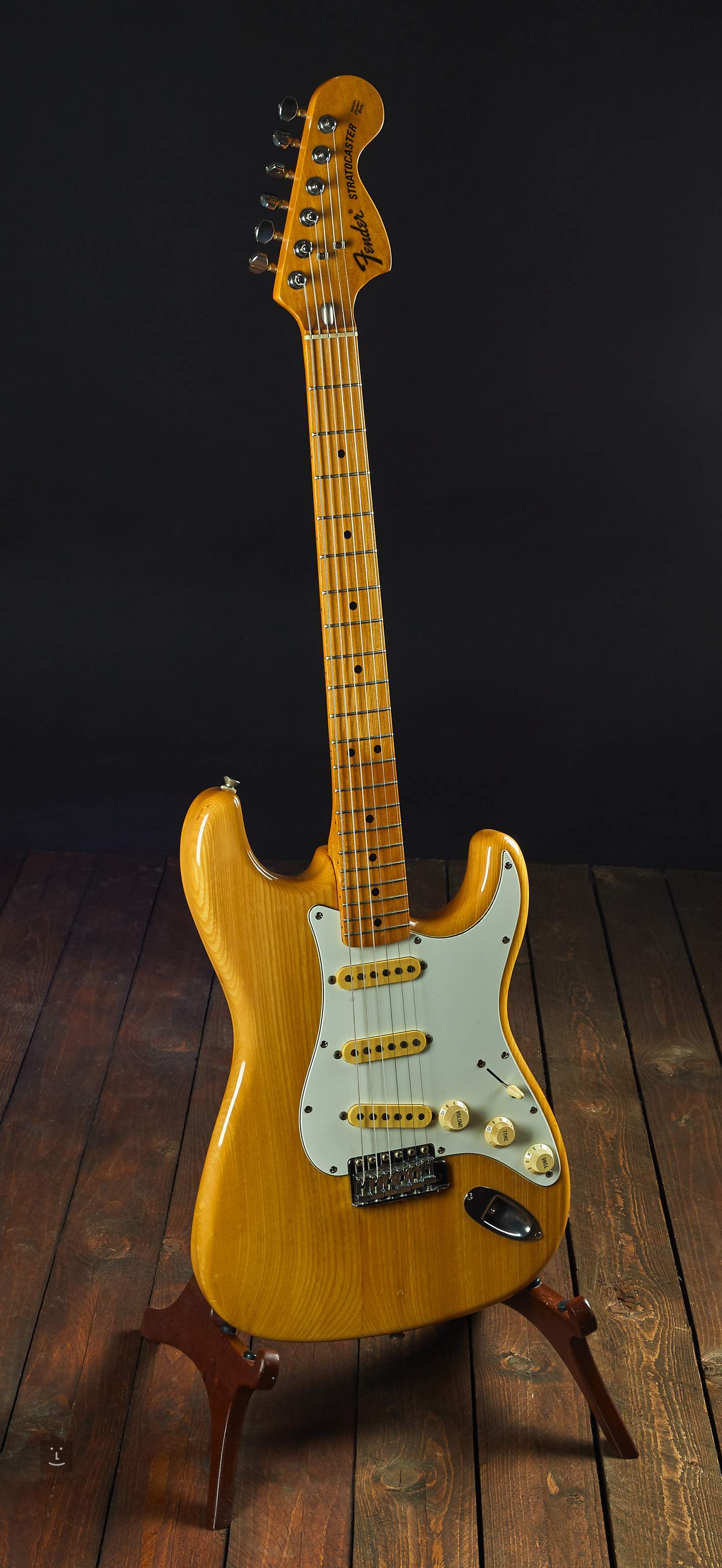 Fender 1990 Stratocaster Mij Natural Electric Guitar