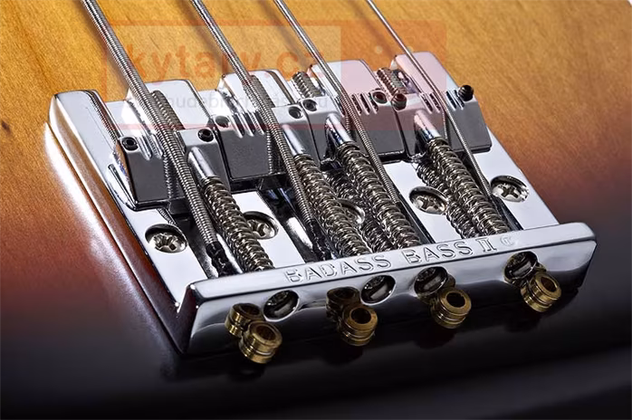 Fender Highway One Precision Bass - 