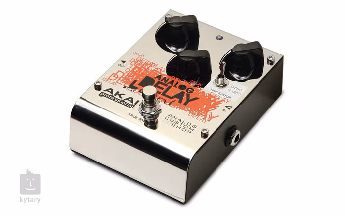 Akai Analog Delay - Kytarový efekt