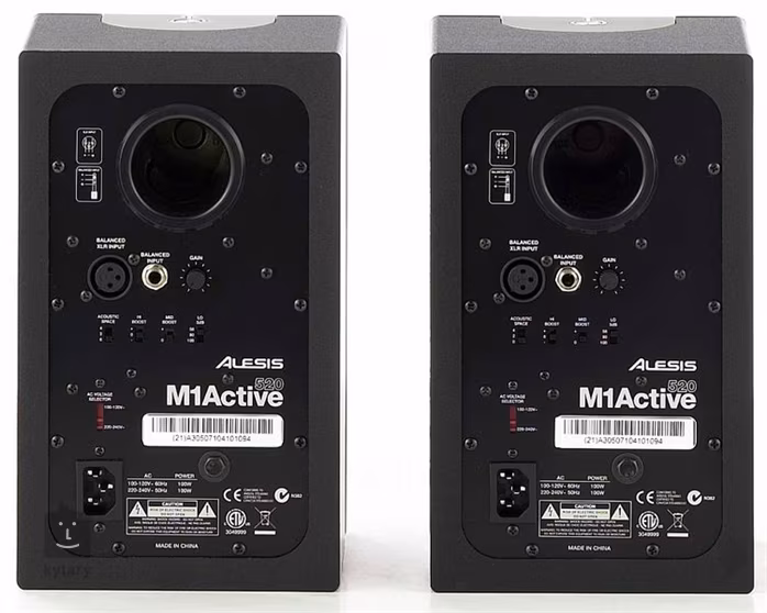 Alesis M1 Active 520 - Aktivní studiové monitory