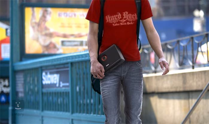 IK Multimedia iLoud Black - Přenosný monitor