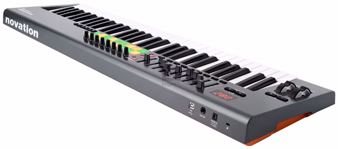 Novation Launchkey 61 - USB/MIDI keyboard
