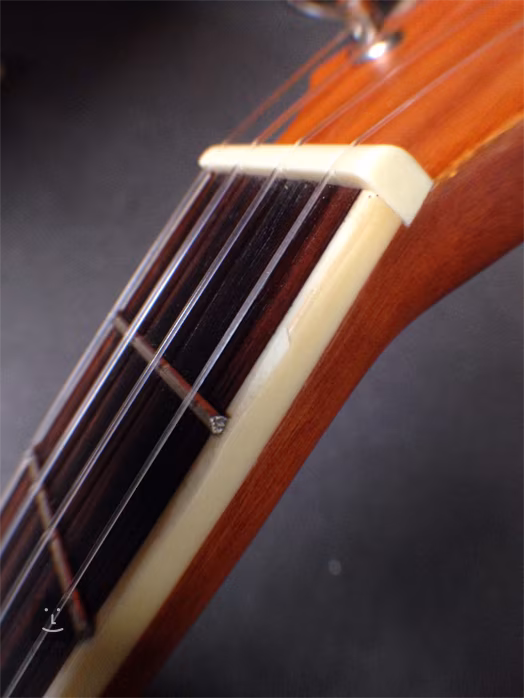 Washburn U50 (poškozeno) - Akustické ukulele