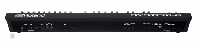 Roland SYSTEM-8 - Syntezátor