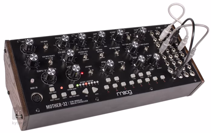 Moog Mother 32 (použité) - Analogový syntezátor