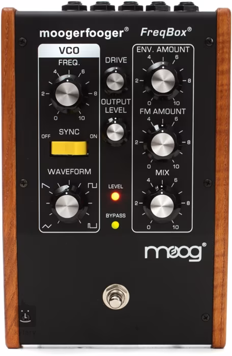 Moog MF 107 FreqBox - Efektový procesor