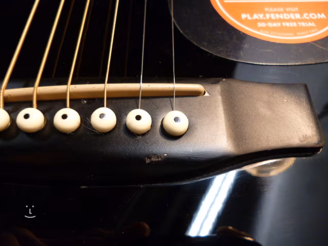 Fender Squier SA-105CE, Dreadnought Cutaway, Black (použité) - Elektroakustická kytara