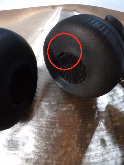 AKG Y45BT Black (poškozené) - Bezdrátová sluchátka