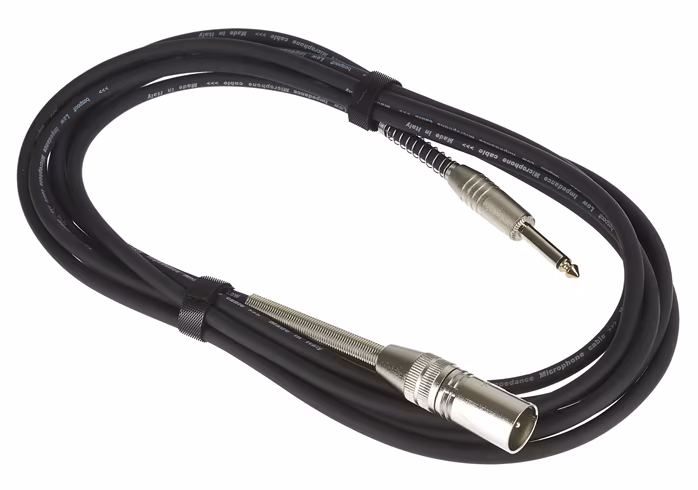 Bespeco IROMM450P - Propojovací kabel