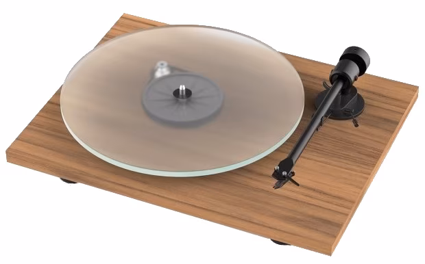 Pro-Ject T1 BT WAL - Hi-Fi gramofon s řemínkovým náhonem