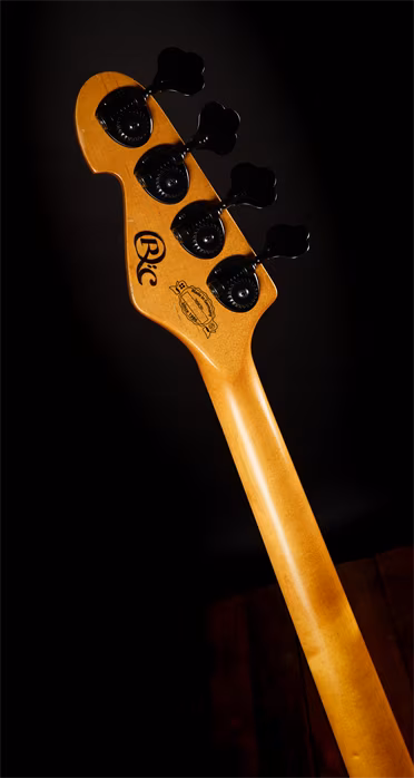 Sandberg California VM4 Oliver Riedel Signature Bass - Elektrická baskytara