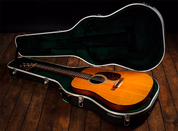 Martin 2008 D-18 - Akustická kytara