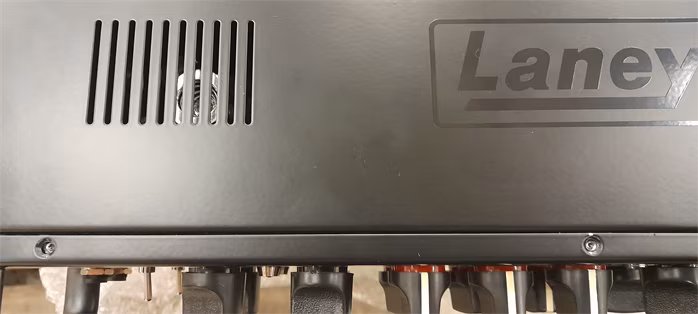 Laney IRT-Studio (použité) - Kytarový lampový zesilovač