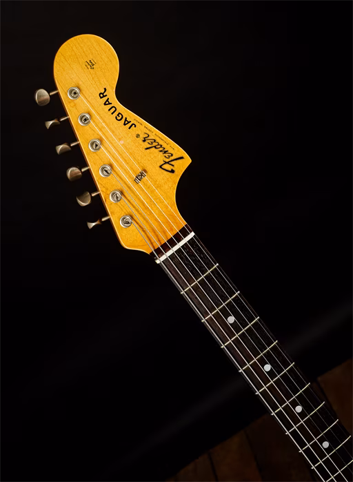 Fender 2000 Jaguar CIJ - Elektrická kytara