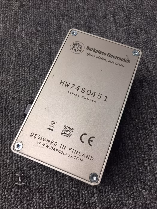 Darkglass Hyper Luminal Compressor (použité) - Baskytarový efekt