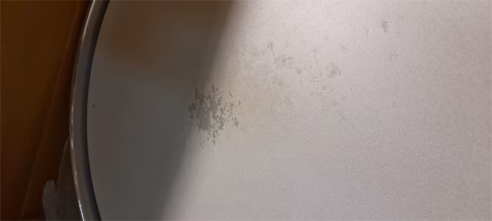 DW 13"x7" Concrete (poškozené) - Snare bubínek