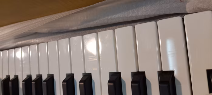 Yamaha MODX7+ (poškozené) - Syntezátor