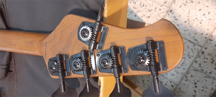 Sterling by Music Man StingRay5 RAY35 HH Stealth Black (použité) - Elektrická baskytara