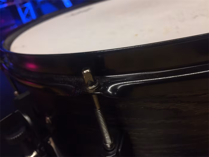 Tama 14" x 6,5" Woodworks Black Oak Wrap Snare Drum (použité) - Snare bubínek