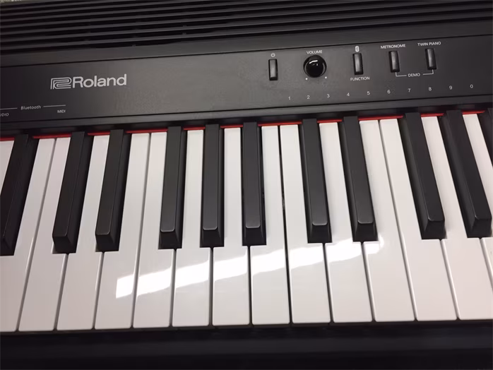 Roland GO:PIANO 88 (použité) - Klávesy s dynamikou úhozu