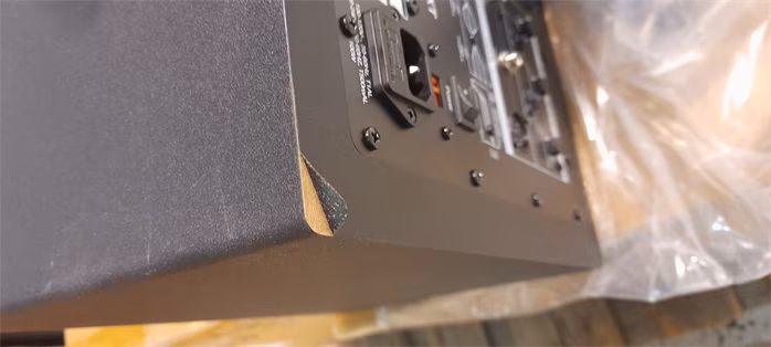 PreSonus Eris E5 XT (poškozené) - Aktivní studiový monitor