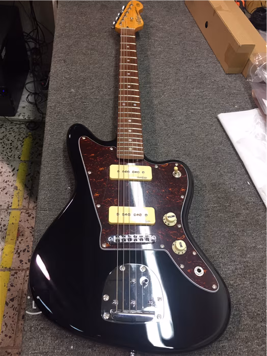 Vintage V65VBK (použité) - Elektrická kytara