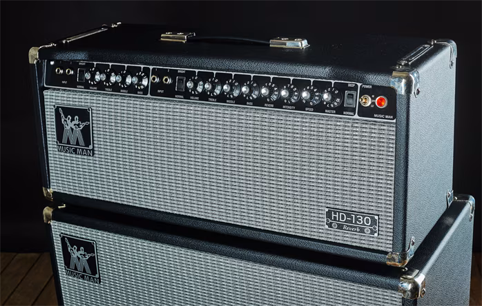 Music Man HD 130 Reverb + Cabinet 412 GS - Kytarový hybridní zesilovač s reproboxem
