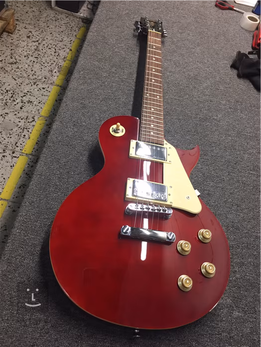 Vintage V10 Coaster Pack Wine Red (poškozené) - Elektrický kytarový komplet