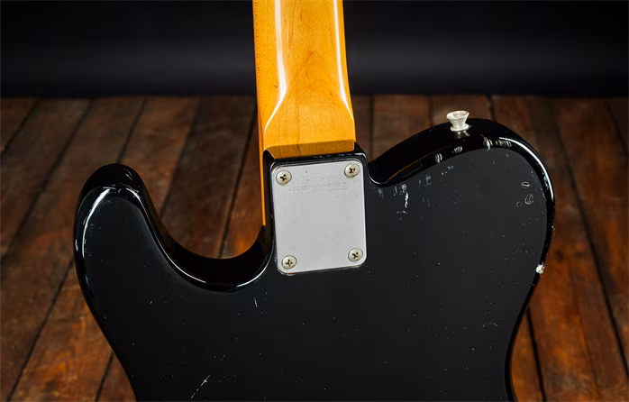 Fernandes 80ies The Revival RTE-60 BK/RW - Elektrická kytara