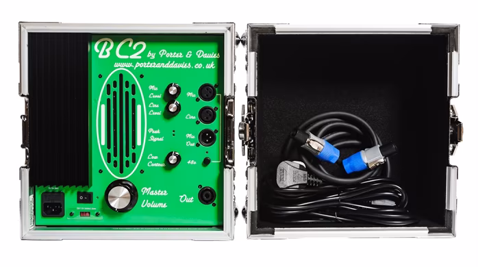 Porter & Davies BC2 with Black Velvet Round Throne - Bubenická sedačka