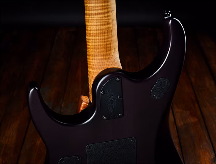 Music Man 2023 John Petrucci JP15 Trans Black Burst - Elektrická kytara