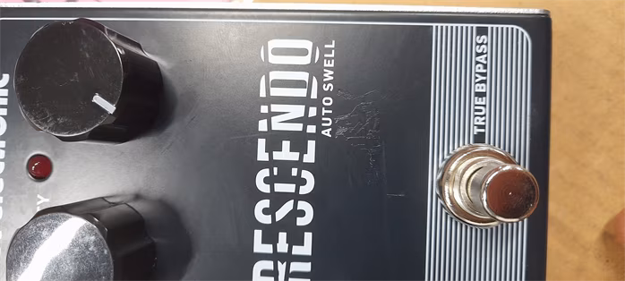 TC Electronic Crescendo Auto Swell (použité) - Kytarový efekt