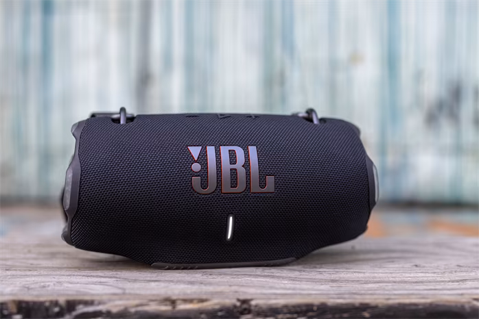 JBL Xtreme 4 Black - Bezdrátový přenosný reproduktor