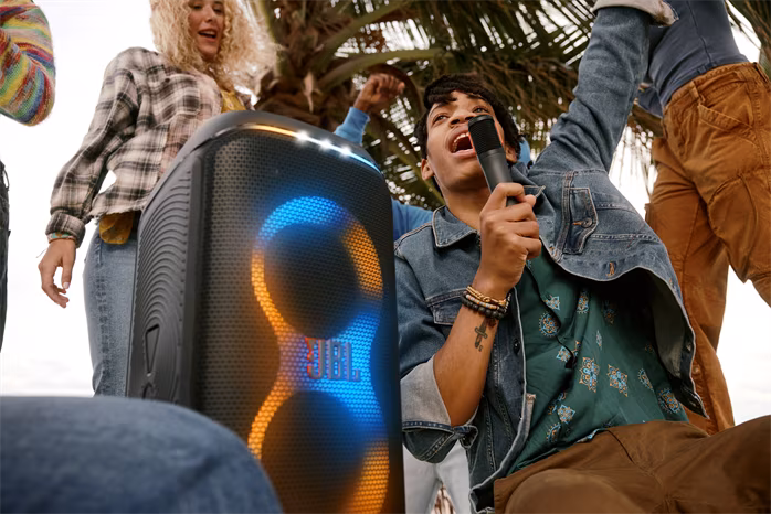 JBL PartyBox CLUB 120 - Bezdrátový přenosný reproduktor