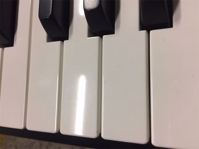 Kurzweil K2700 (rozbalené) - Workstation