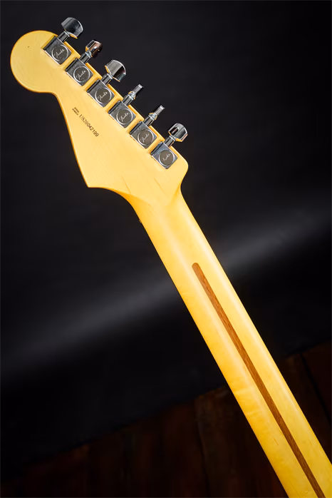 Fender 2020 American Pro II Stratocaster Dark Night - Elektrická kytara