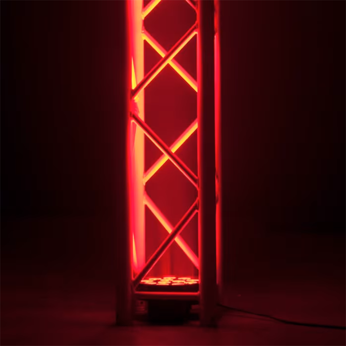 Eliminator Mega 64 Profile EP - LED PAR reflektor