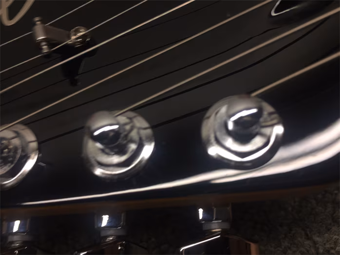 Fender Limited Edition Player Plus Meteora EB BK (použité) - Elektrická kytara