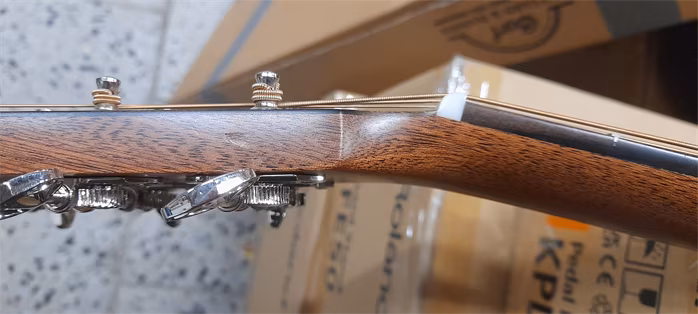 Martin SC-13E Special Burst (poškozené) - Elektroakustická kytara