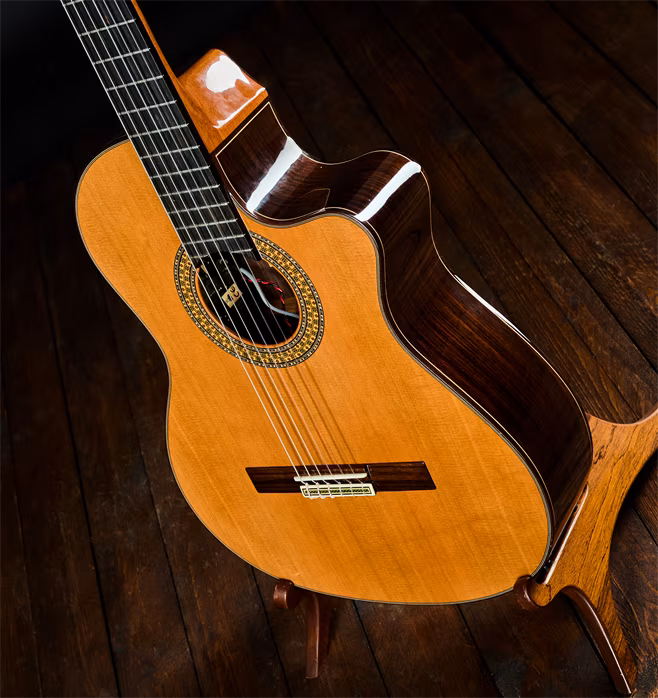 Alhambra 2013 9P CW E8 Cutaway - Klasická kytara