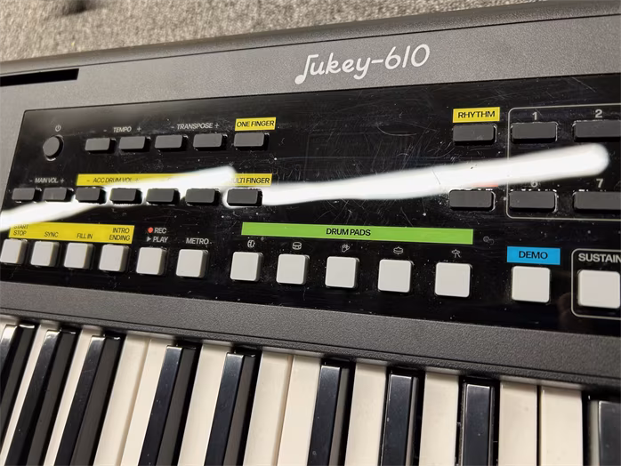 Soundsation JUKEY-610 (použité) - Klávesy bez dynamiky
