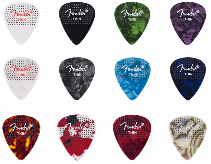 Fender 351 Dotted Celluloid Picks 12-Pack Medium - Trsátka