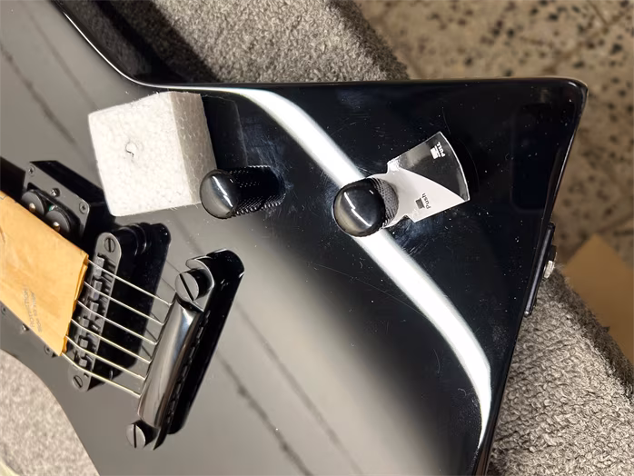 ESP LTD EX-200 BLK (použité) - Elektrická kytara