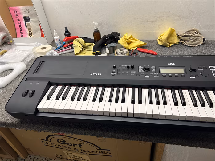 Korg KROSS2-88-MB (použité) - Syntezátor