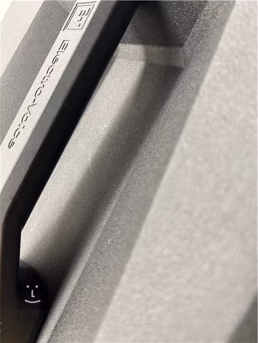 Electro-Voice EVERSE 8 (použité) - Aktivní reprobox