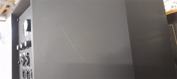 Mackie SRT210 (použité) - Aktivní reprobox