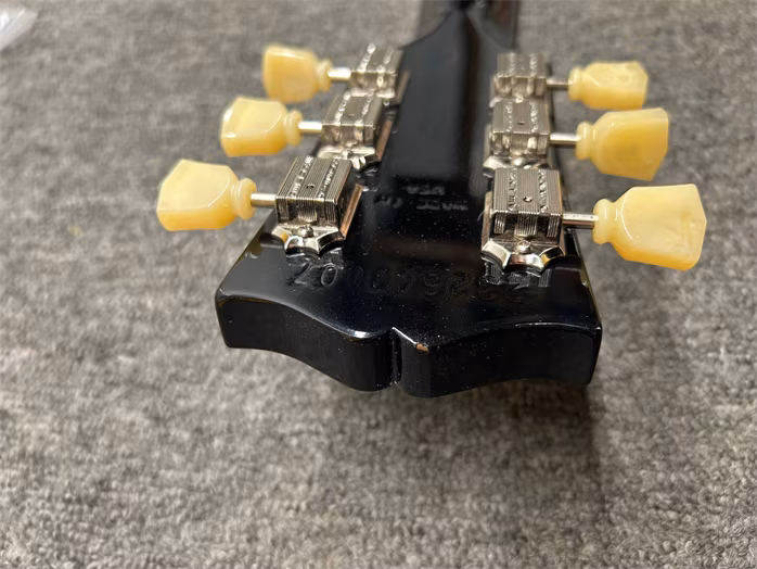 Gibson Les Paul Studio Ebony (použité) - Elektrická kytara