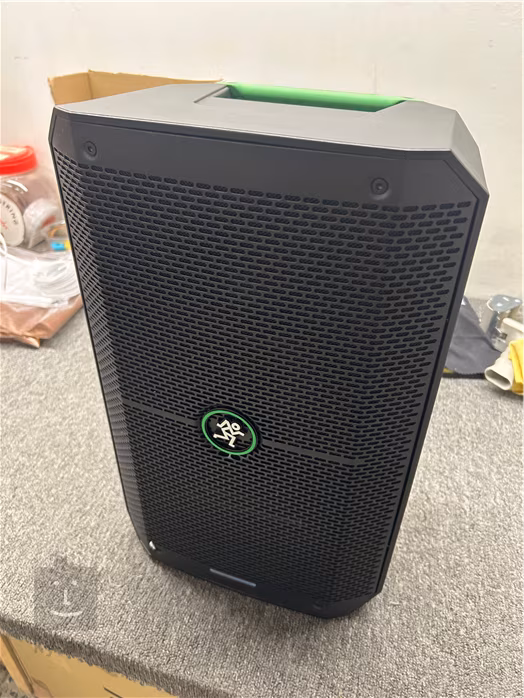 Mackie Thump GO (použité) - Bezdrátový přenosný reproduktor